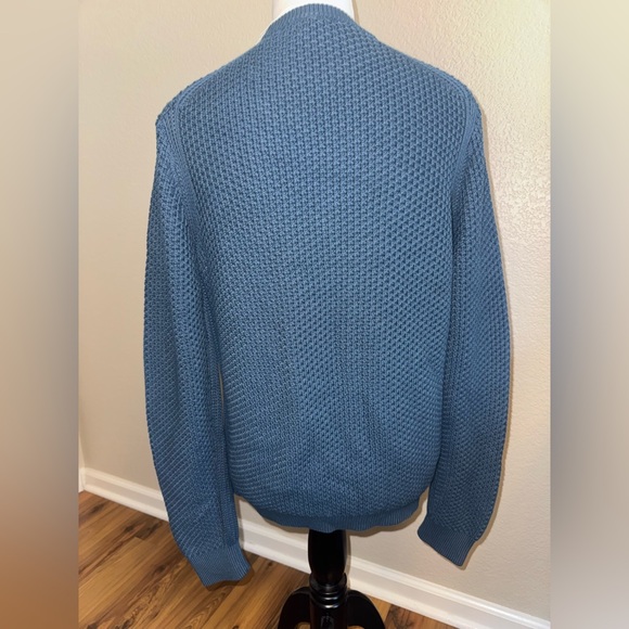 Vince Arrow Stitch Crew in Brisk Blue - Picture 2 of 5